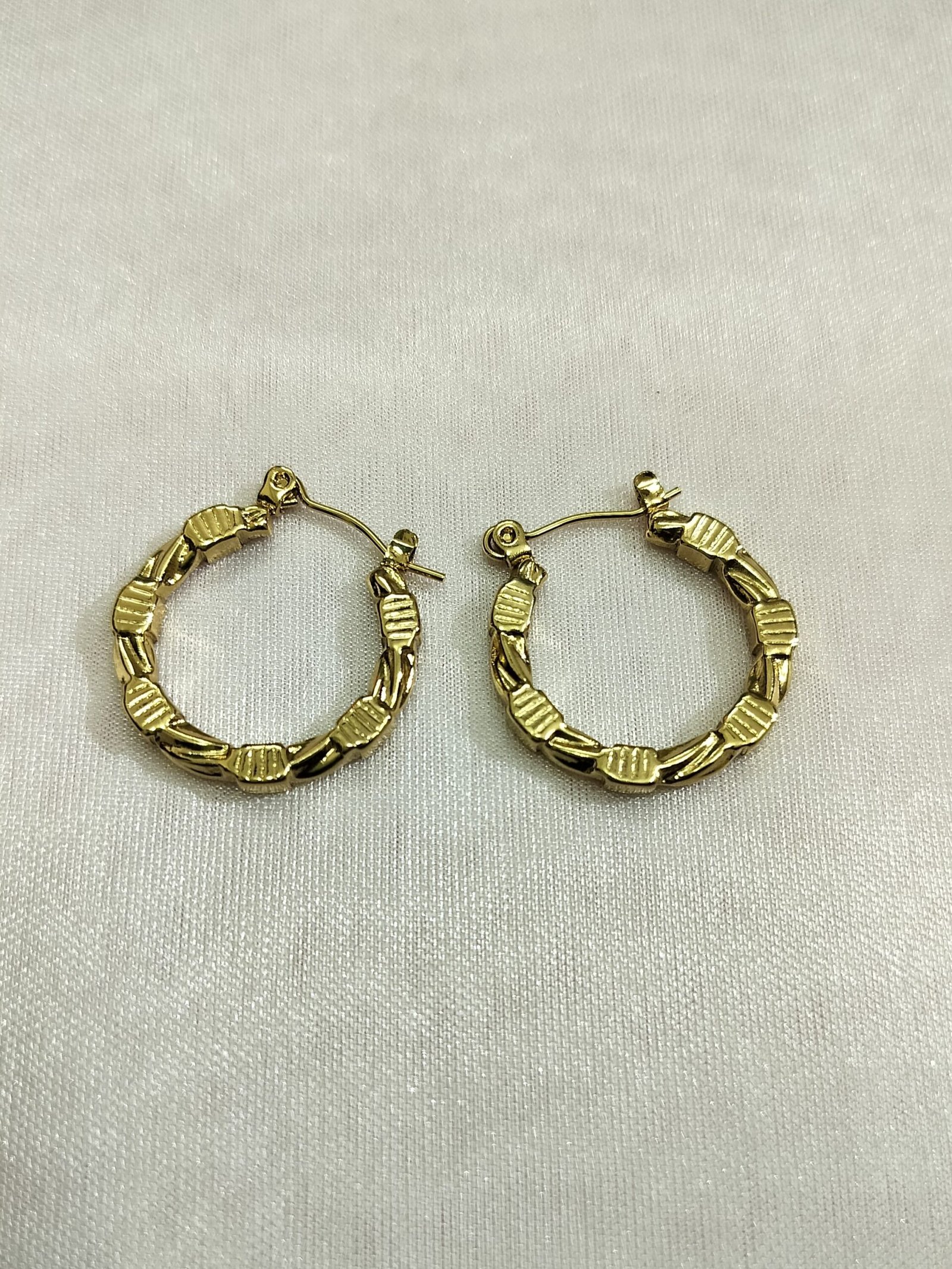 Hoops Earring 11